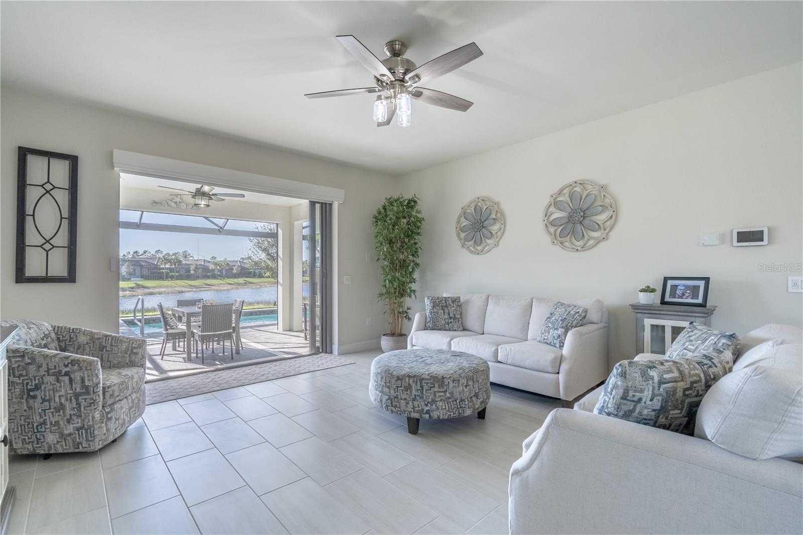 6763 WINDING CYPRESS DR, NAPLES, FL, 34114