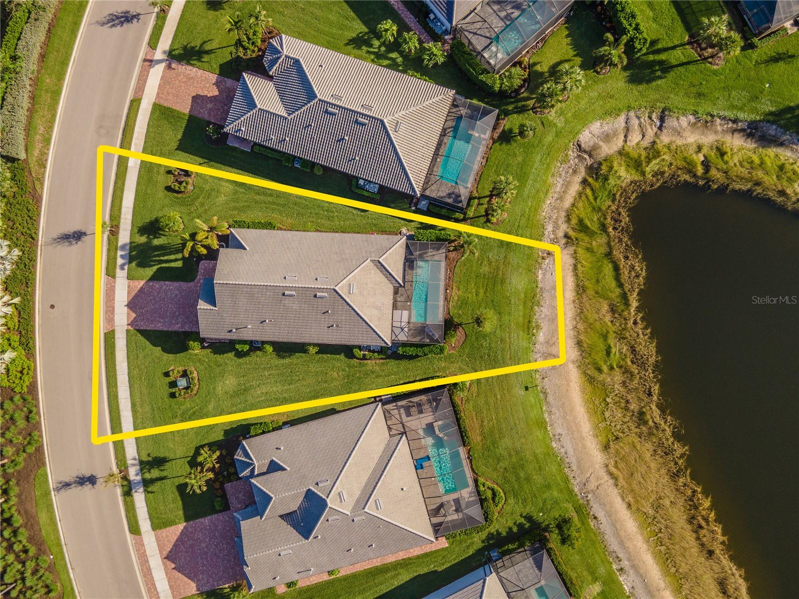 6763 WINDING CYPRESS DR, NAPLES, FL, 34114