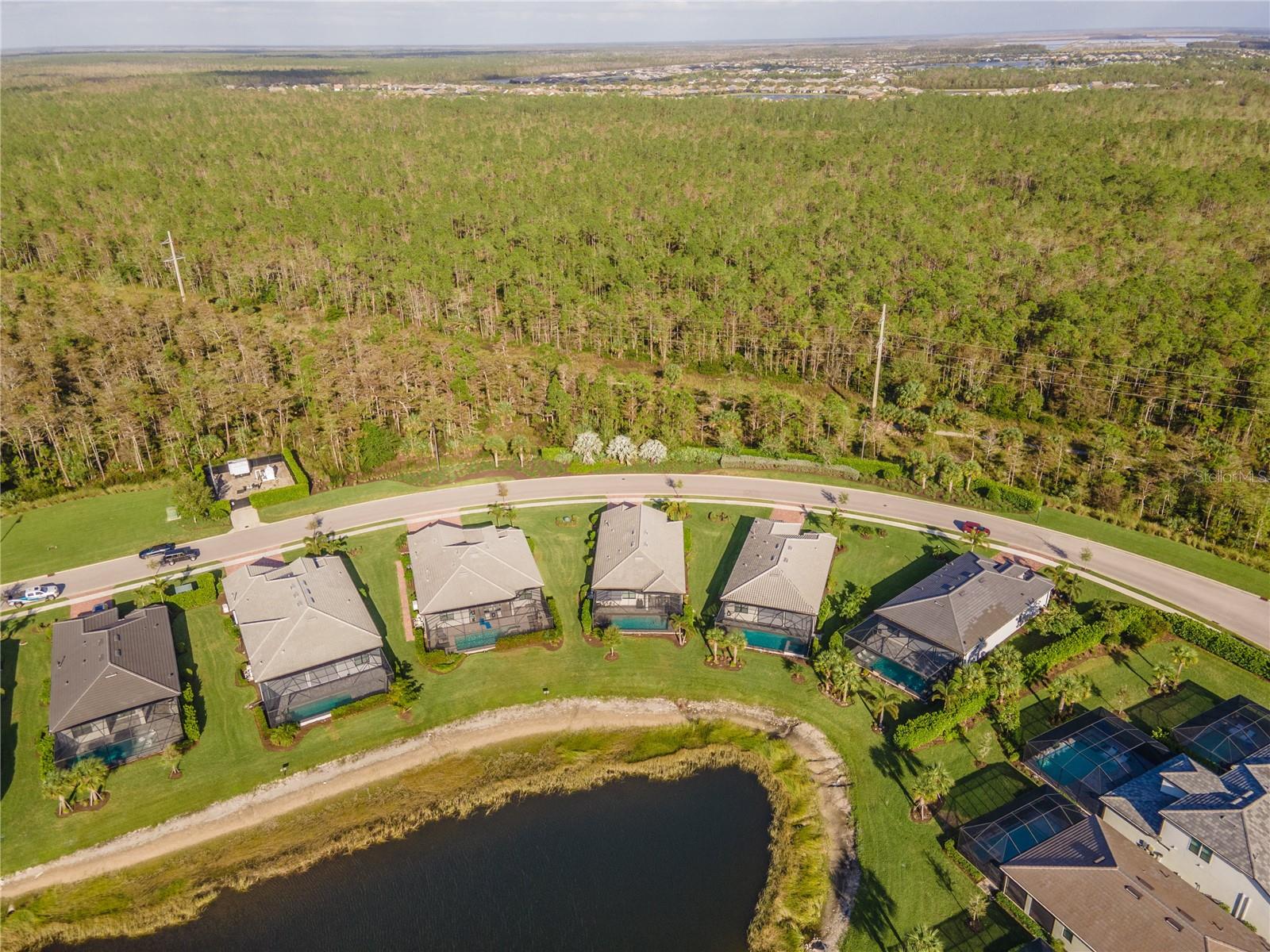 6763 WINDING CYPRESS DR, NAPLES, FL, 34114