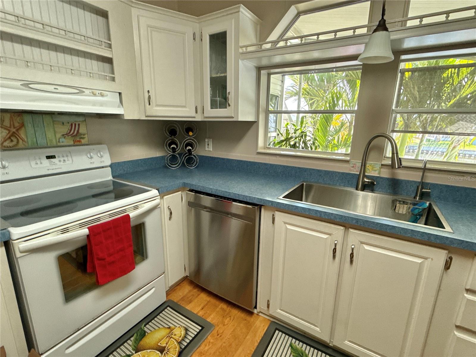 6835 MOUNT PLEASANT RD NE #40, ST PETERSBURG, FL, 33702