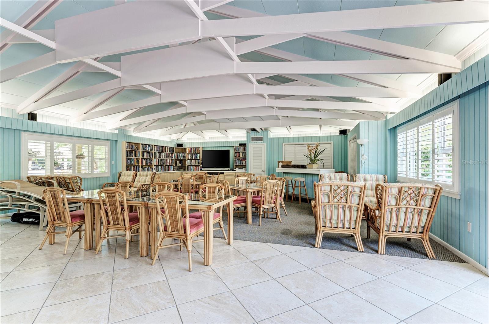 4825 GULF OF MEXICO DR #201, LONGBOAT KEY, FL, 34228