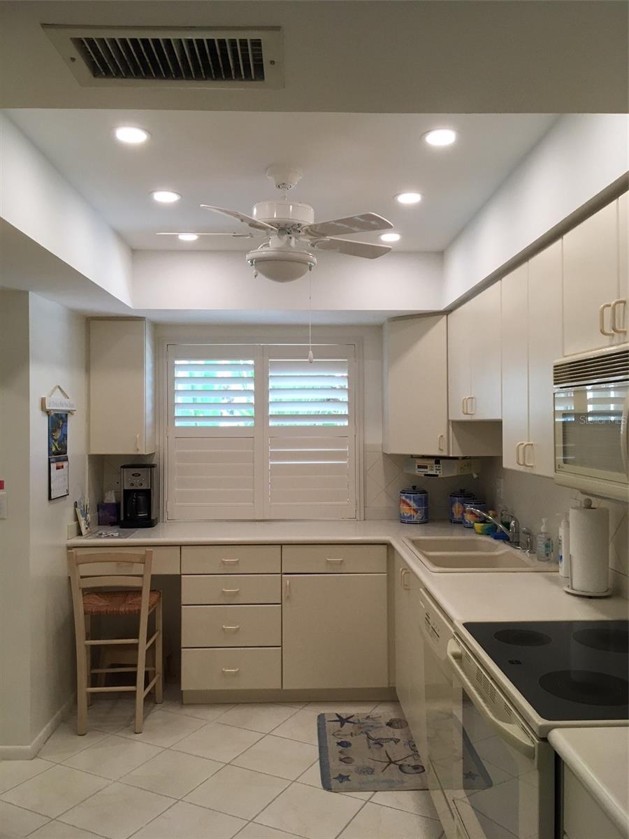 4825 GULF OF MEXICO DR #201, LONGBOAT KEY, FL, 34228