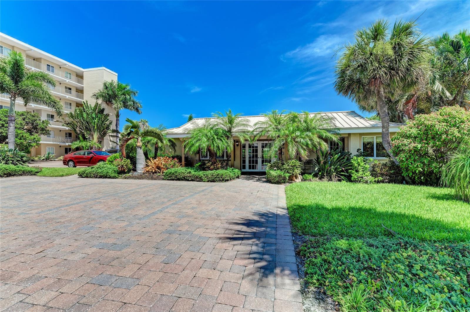 4825 GULF OF MEXICO DR #201, LONGBOAT KEY, FL, 34228