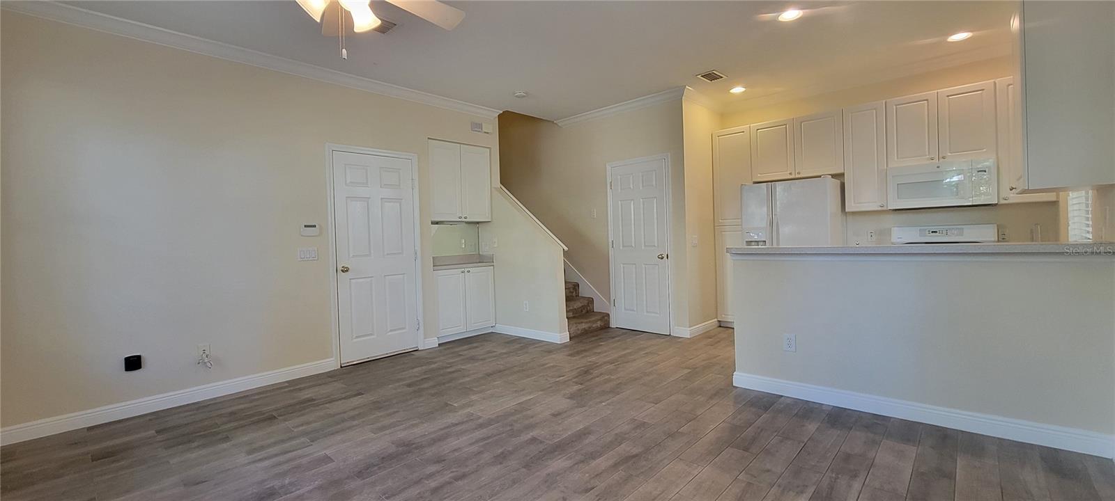1112 ISLAMORADA LN, TAMPA, FL, 33606