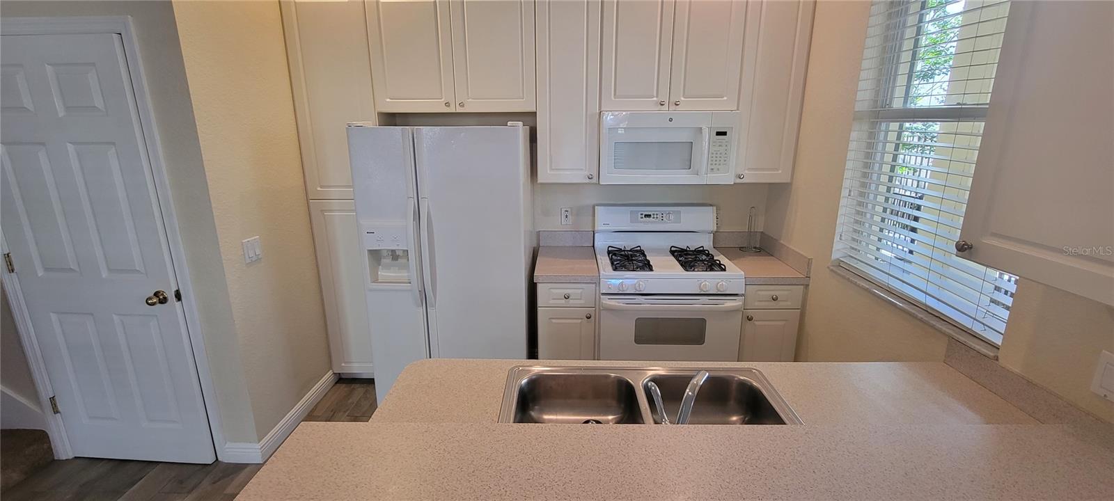 1112 ISLAMORADA LN, TAMPA, FL, 33606