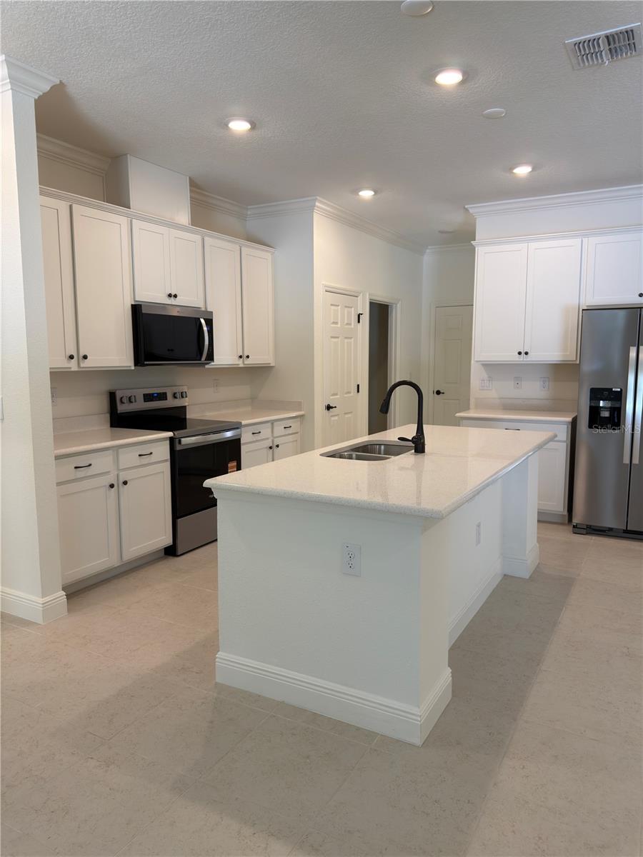 8925 N GOLFVIEW DR, CITRUS SPRINGS, FL, 34434