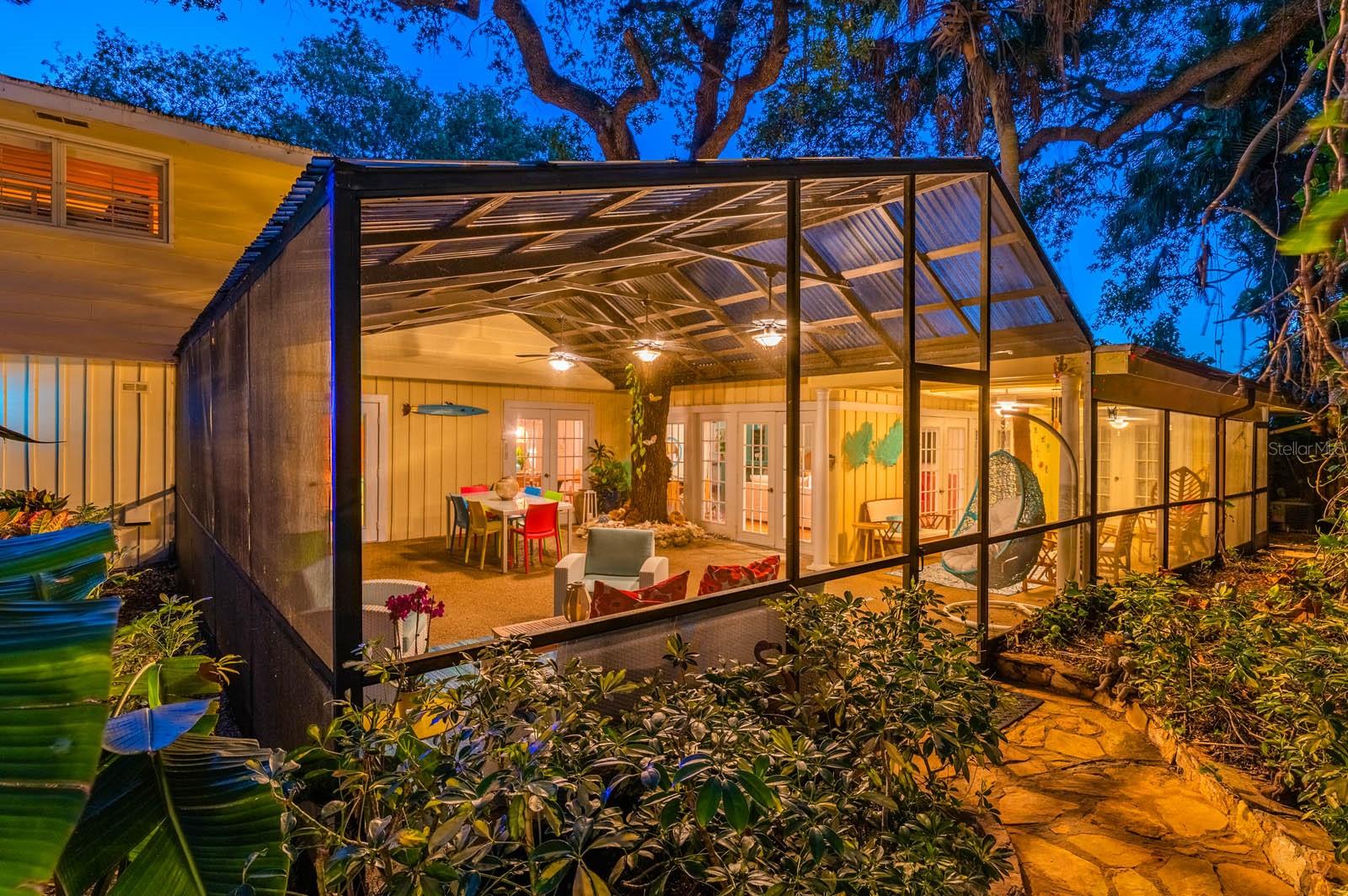 6343 HOLLYWOOD BLVD, SARASOTA, FL, 34231