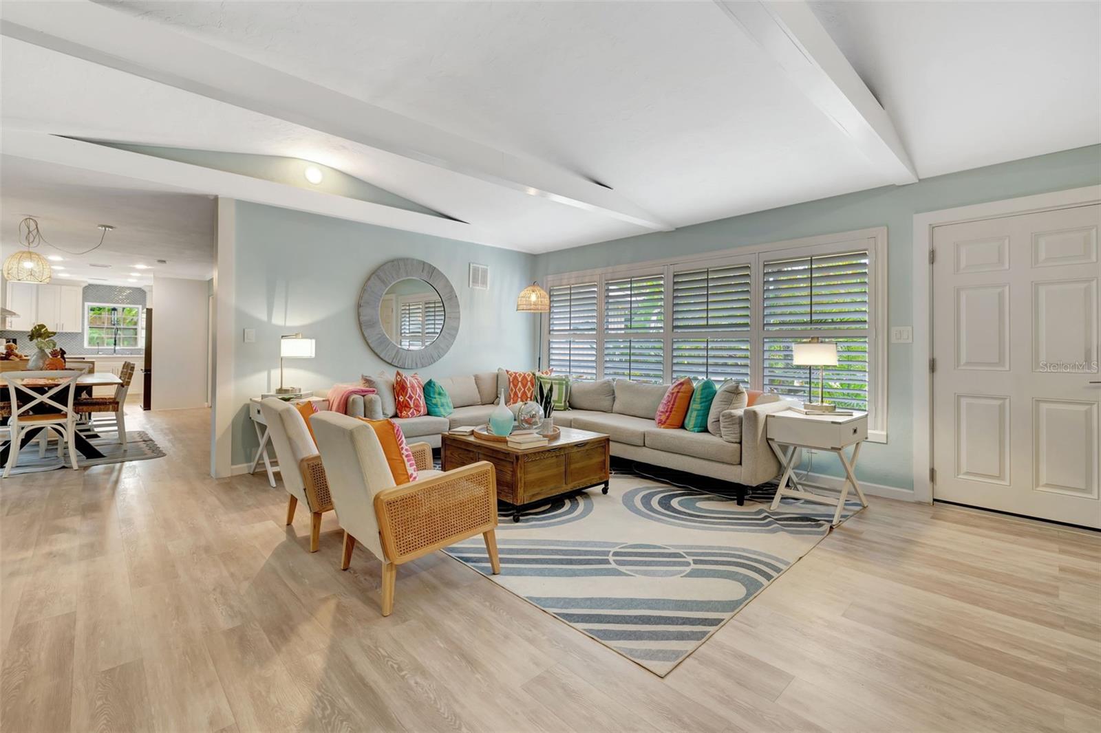 6343 HOLLYWOOD BLVD, SARASOTA, FL, 34231