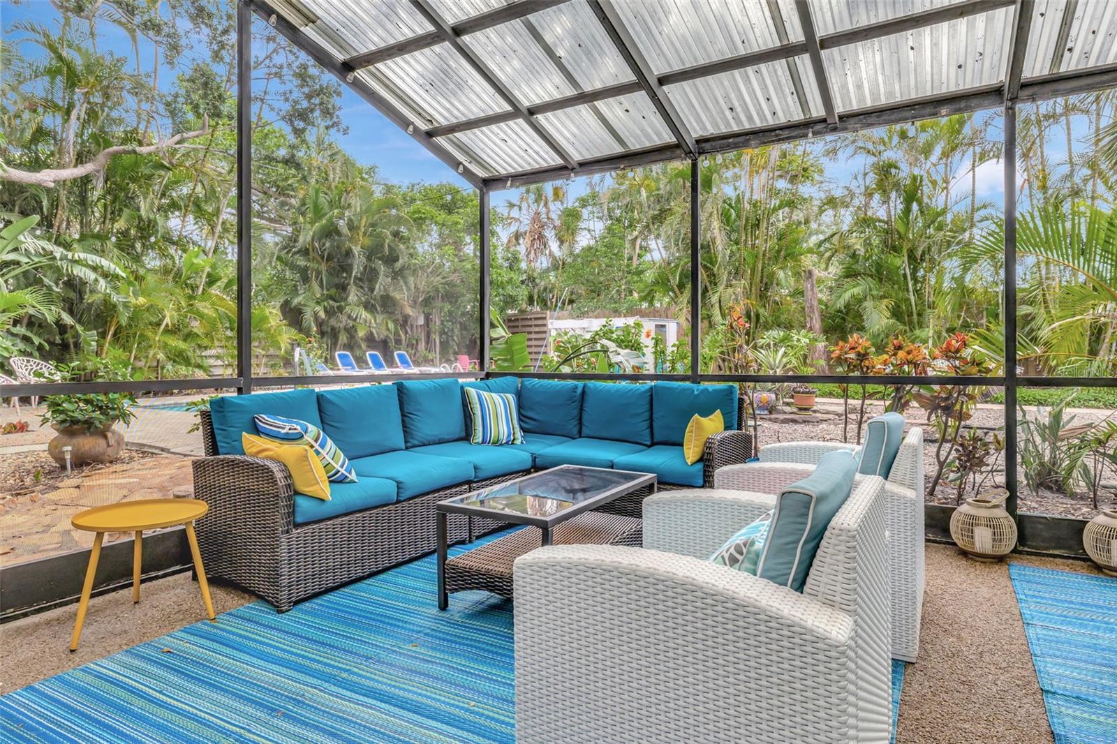 6343 HOLLYWOOD BLVD, SARASOTA, FL, 34231