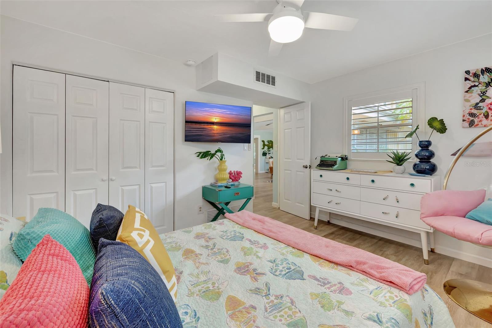 6343 HOLLYWOOD BLVD, SARASOTA, FL, 34231