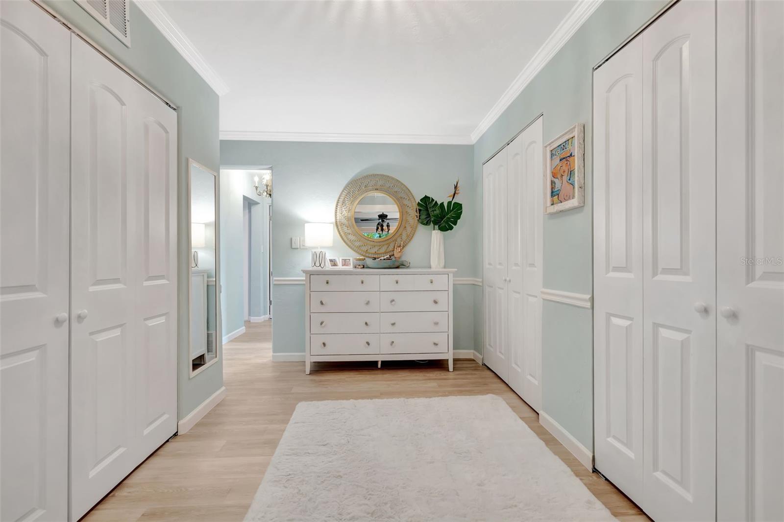 6343 HOLLYWOOD BLVD, SARASOTA, FL, 34231