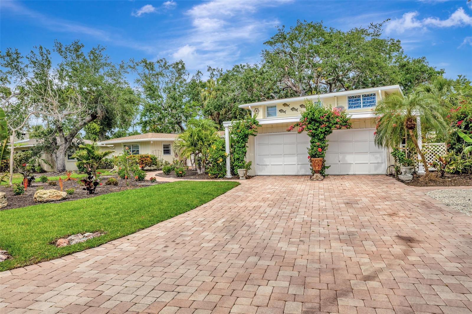 6343 HOLLYWOOD BLVD, SARASOTA, FL, 34231