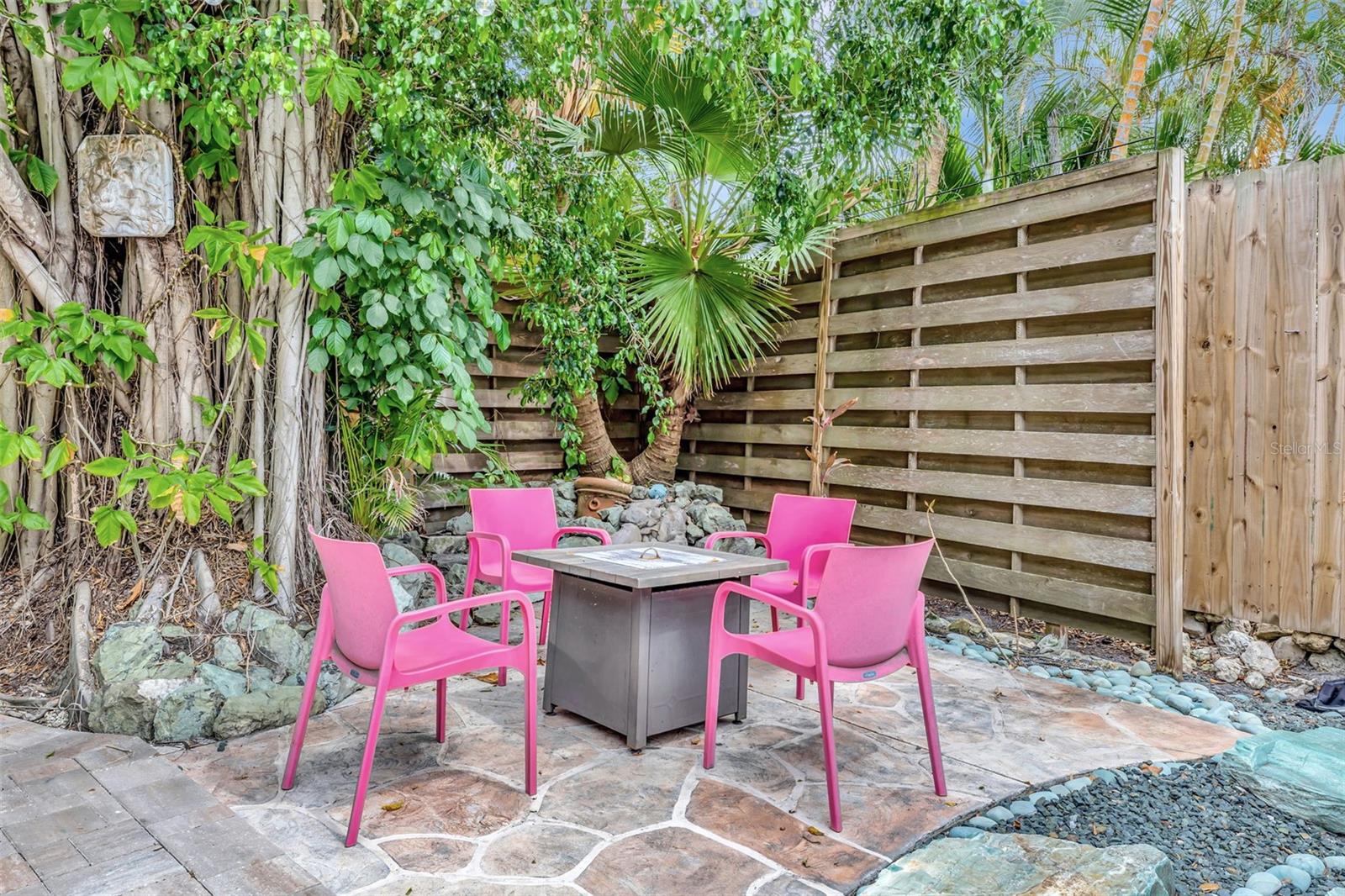 6343 HOLLYWOOD BLVD, SARASOTA, FL, 34231