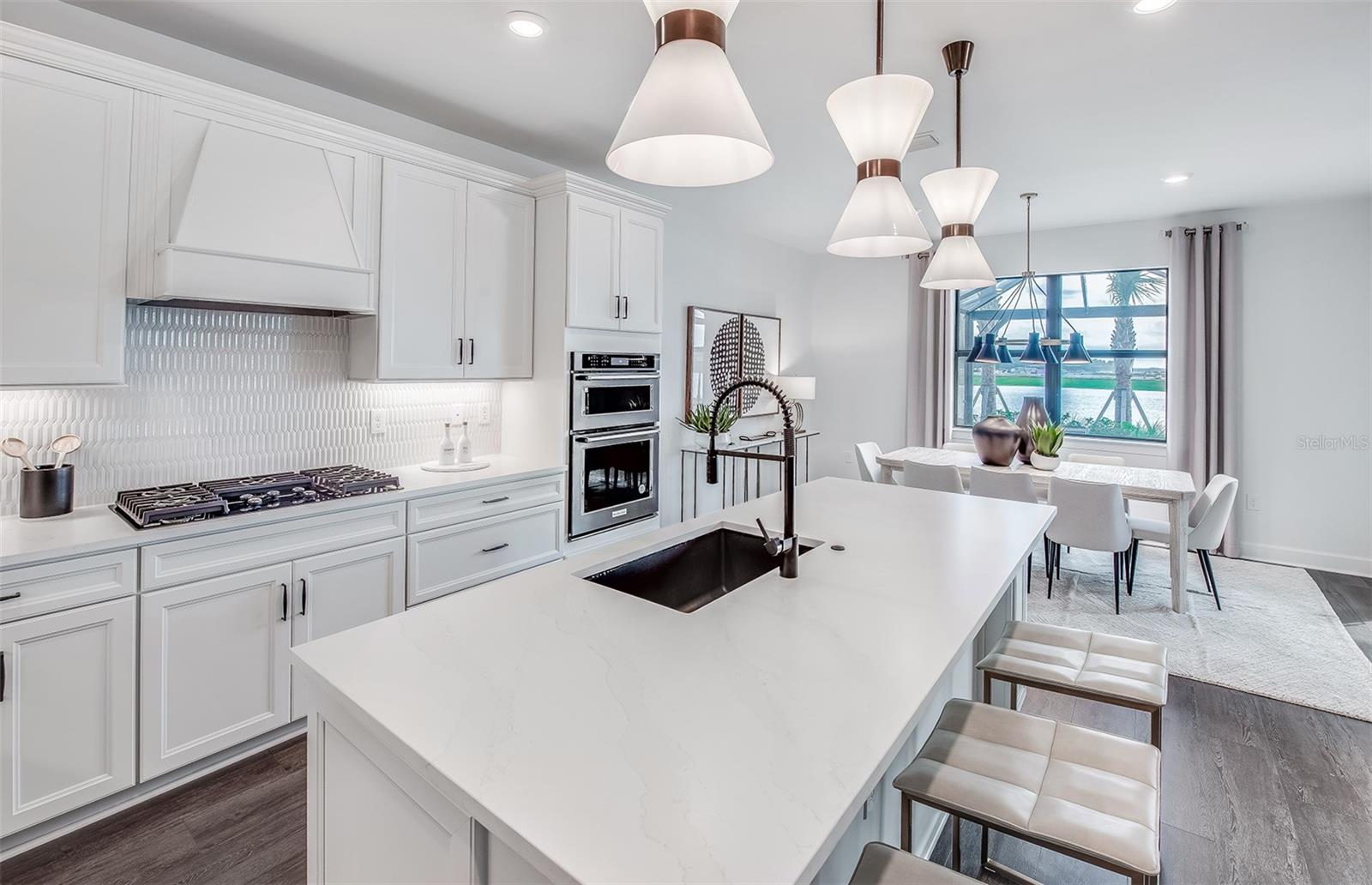 5949 BLUESTAR CT, LAKEWOOD RANCH, FL, 34211