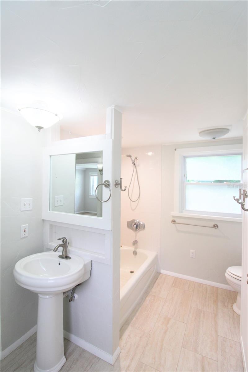 1745 OAK ST, SARASOTA, FL, 34236