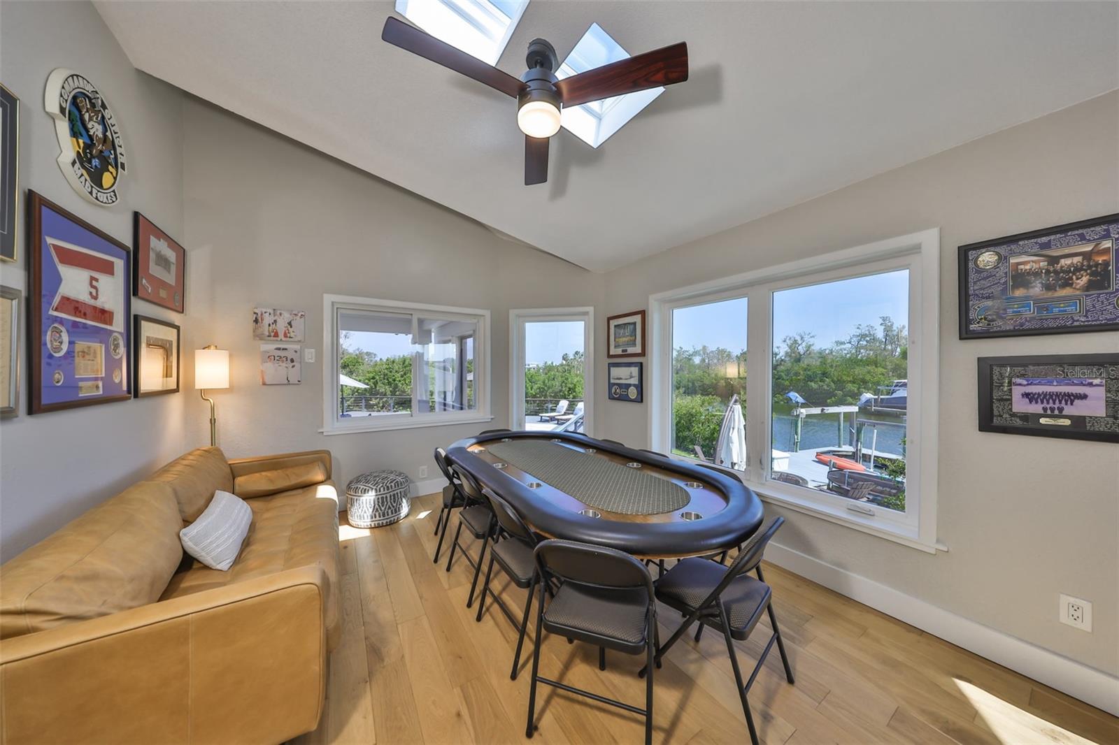 945 BUNKER VIEW DR, APOLLO BEACH, FL, 33572
