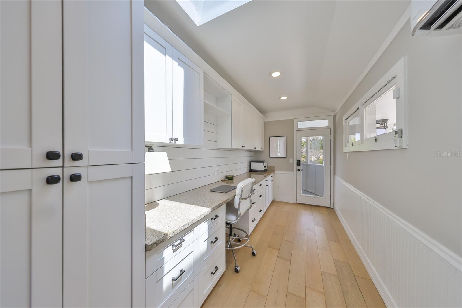 945 BUNKER VIEW DR, APOLLO BEACH, FL, 33572