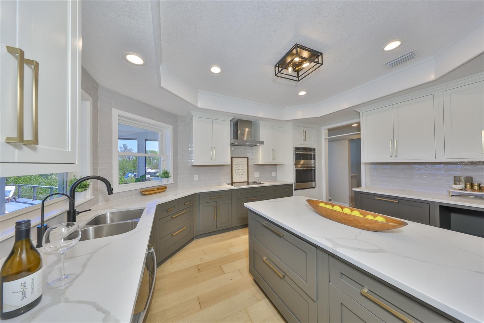 945 BUNKER VIEW DR, APOLLO BEACH, FL, 33572