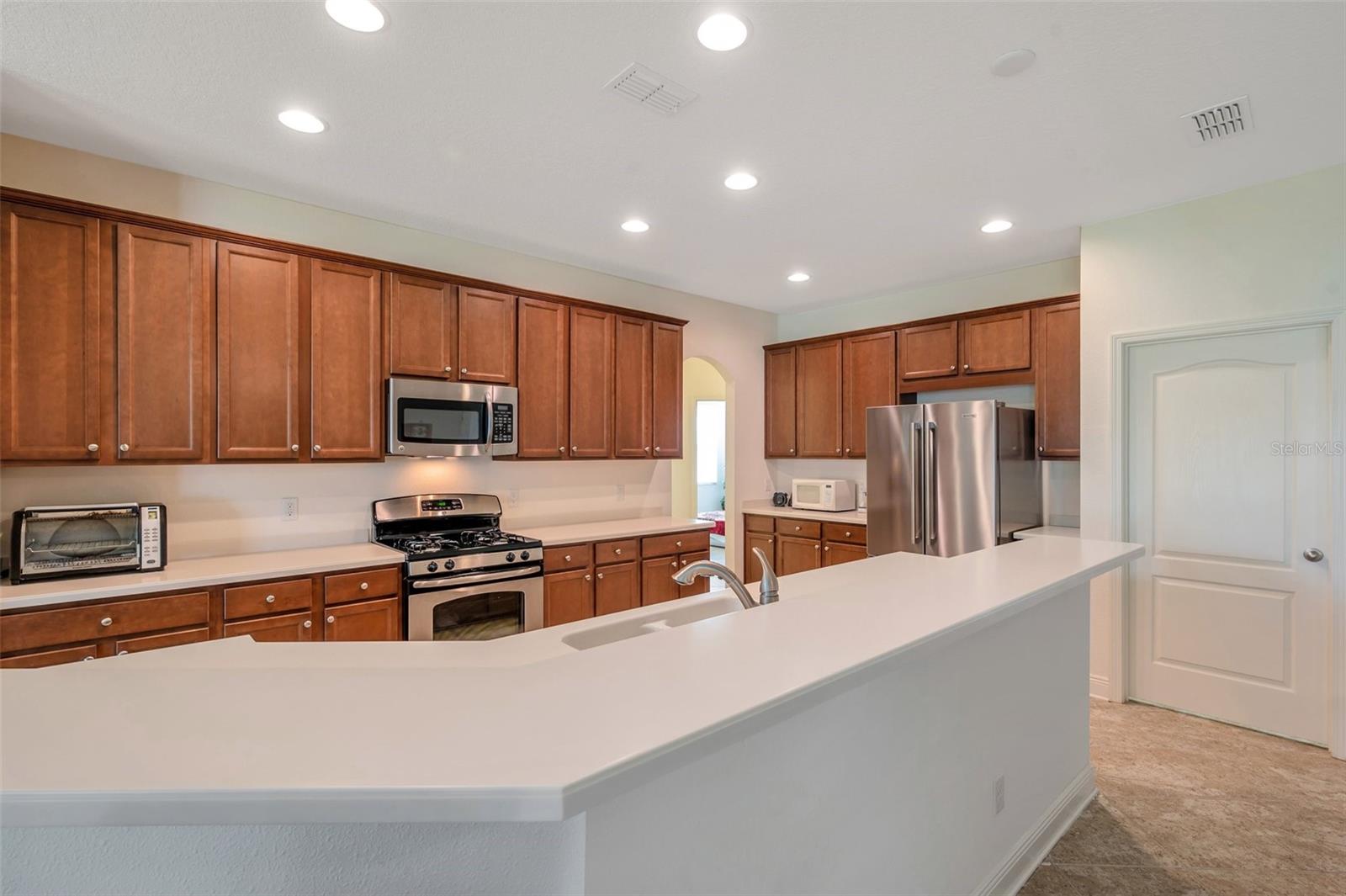 2218 VALTERRA VISTA WAY, VALRICO, FL, 33594