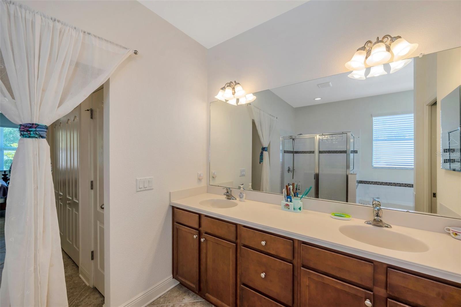 2218 VALTERRA VISTA WAY, VALRICO, FL, 33594