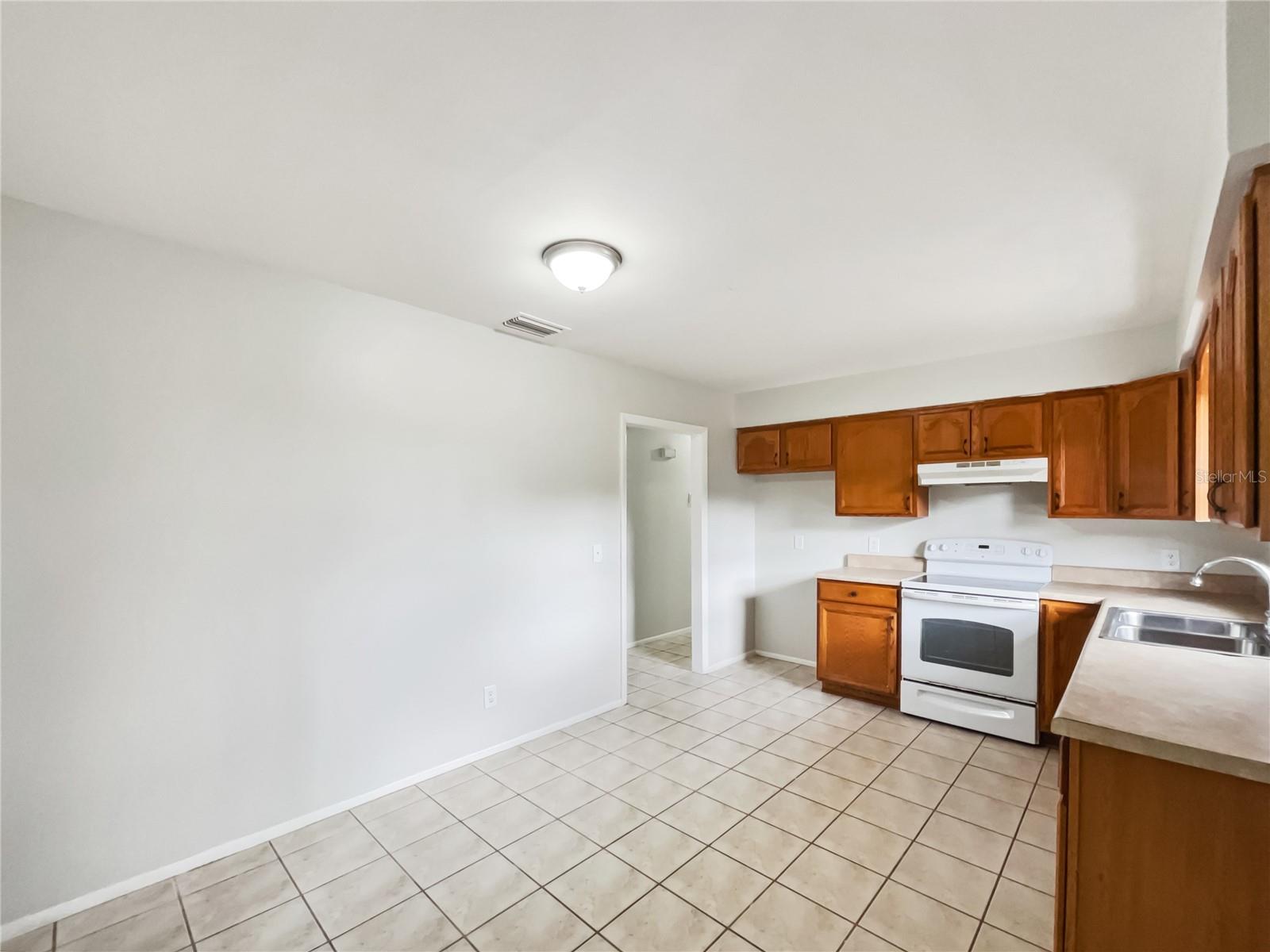 1543 SARAH ST, LAKE WALES, FL, 33898