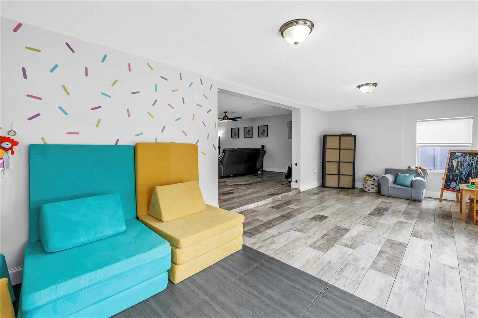 3537 12TH AVE N, ST PETERSBURG, FL, 33713