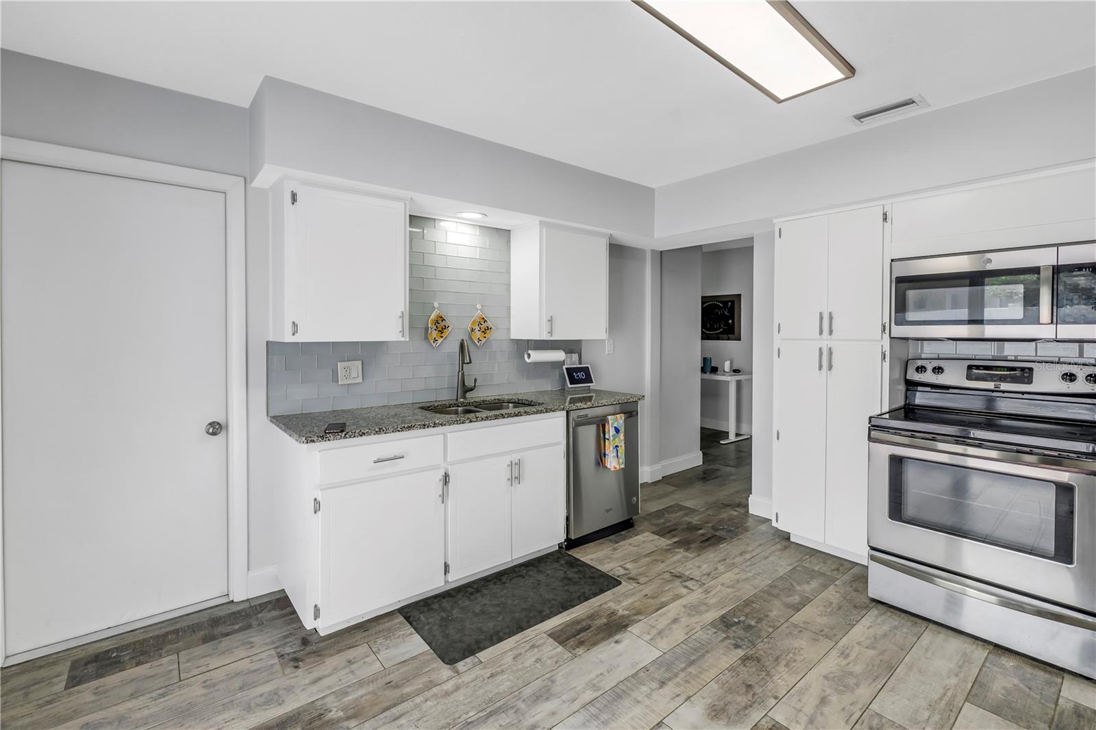 3537 12TH AVE N, ST PETERSBURG, FL, 33713