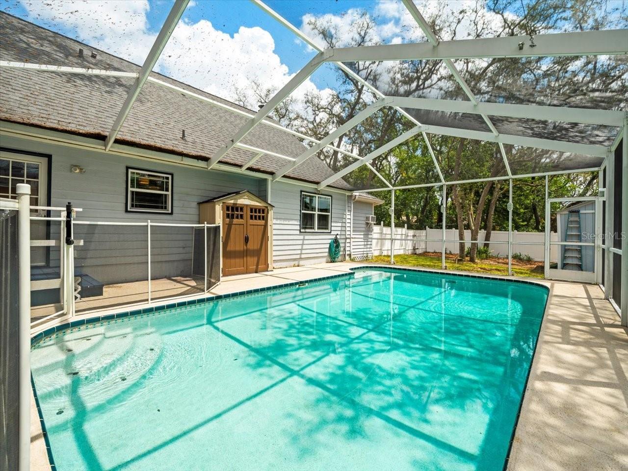 10206 N HYALEAH RD, TAMPA, FL, 33617