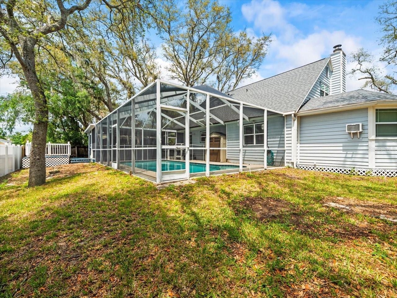 10206 N HYALEAH RD, TAMPA, FL, 33617
