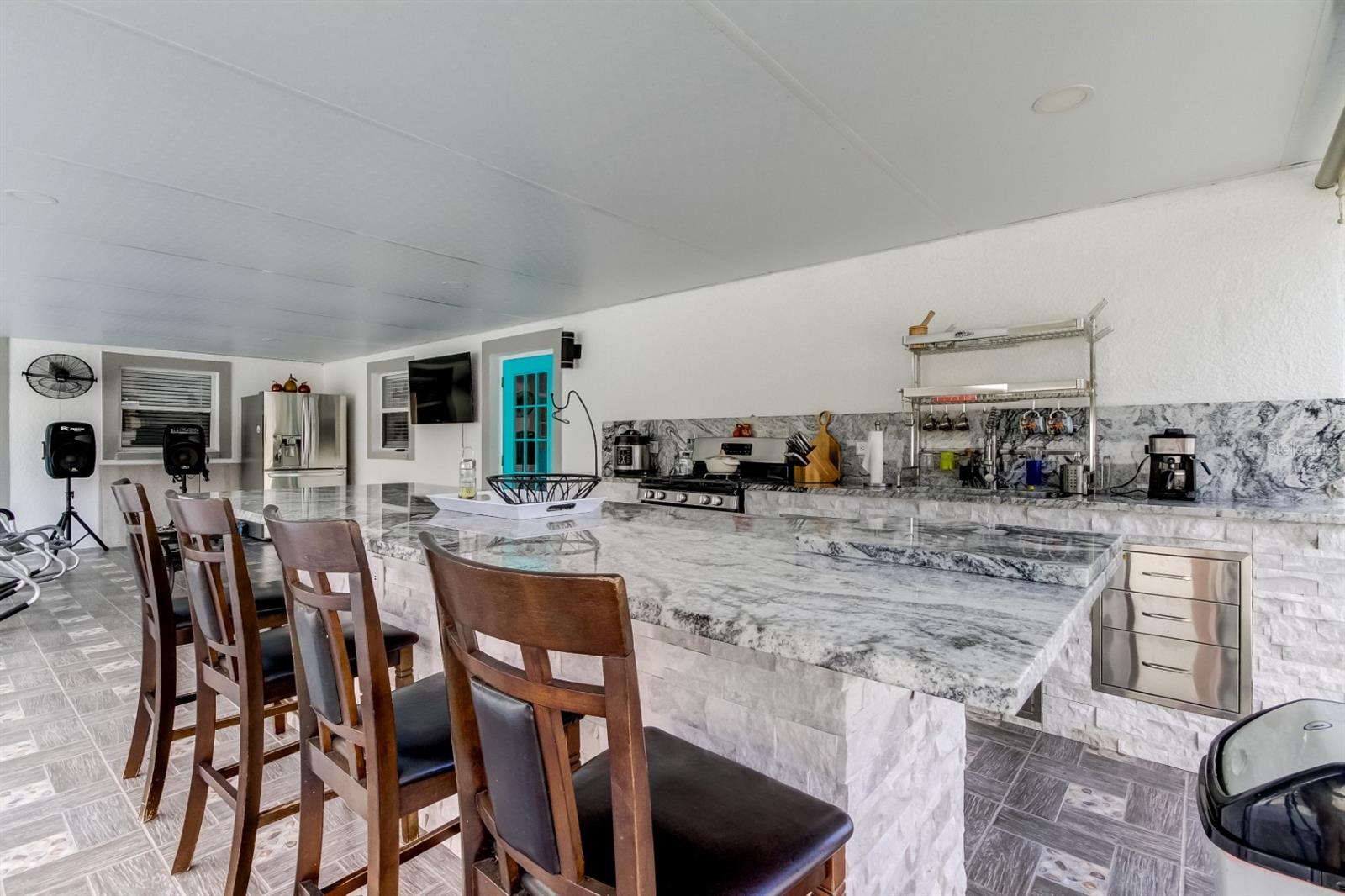 706 KINGSWOOD LOOP, BRANDON, FL, 33511