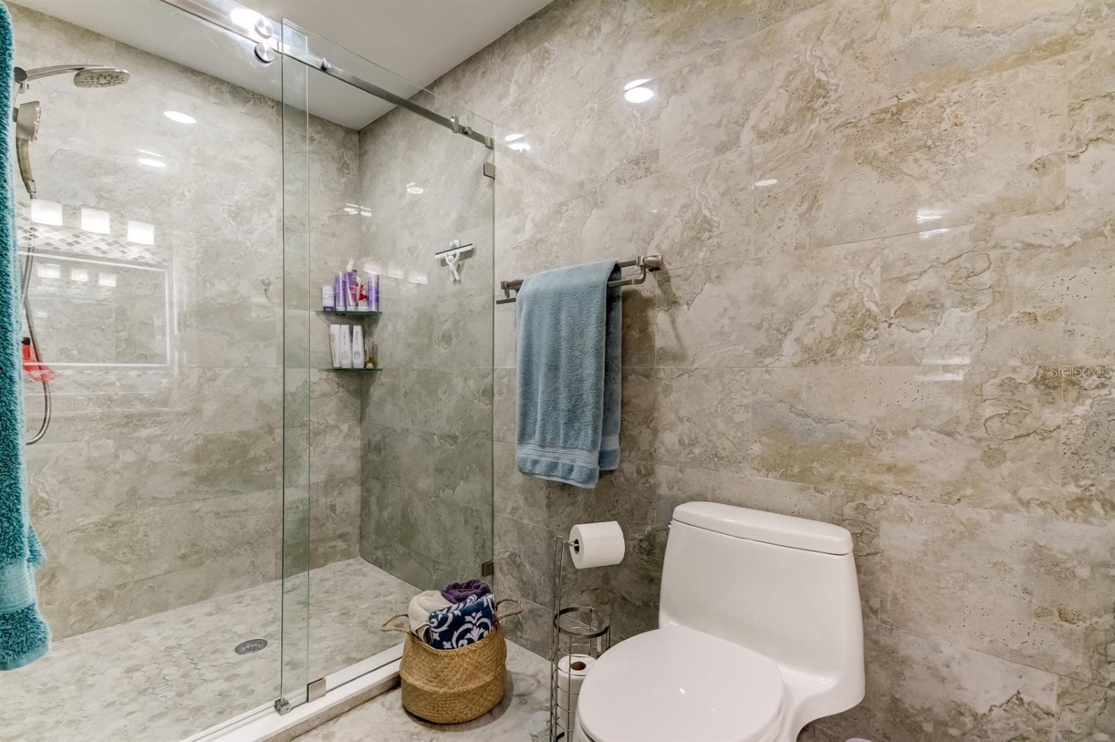 706 KINGSWOOD LOOP, BRANDON, FL, 33511