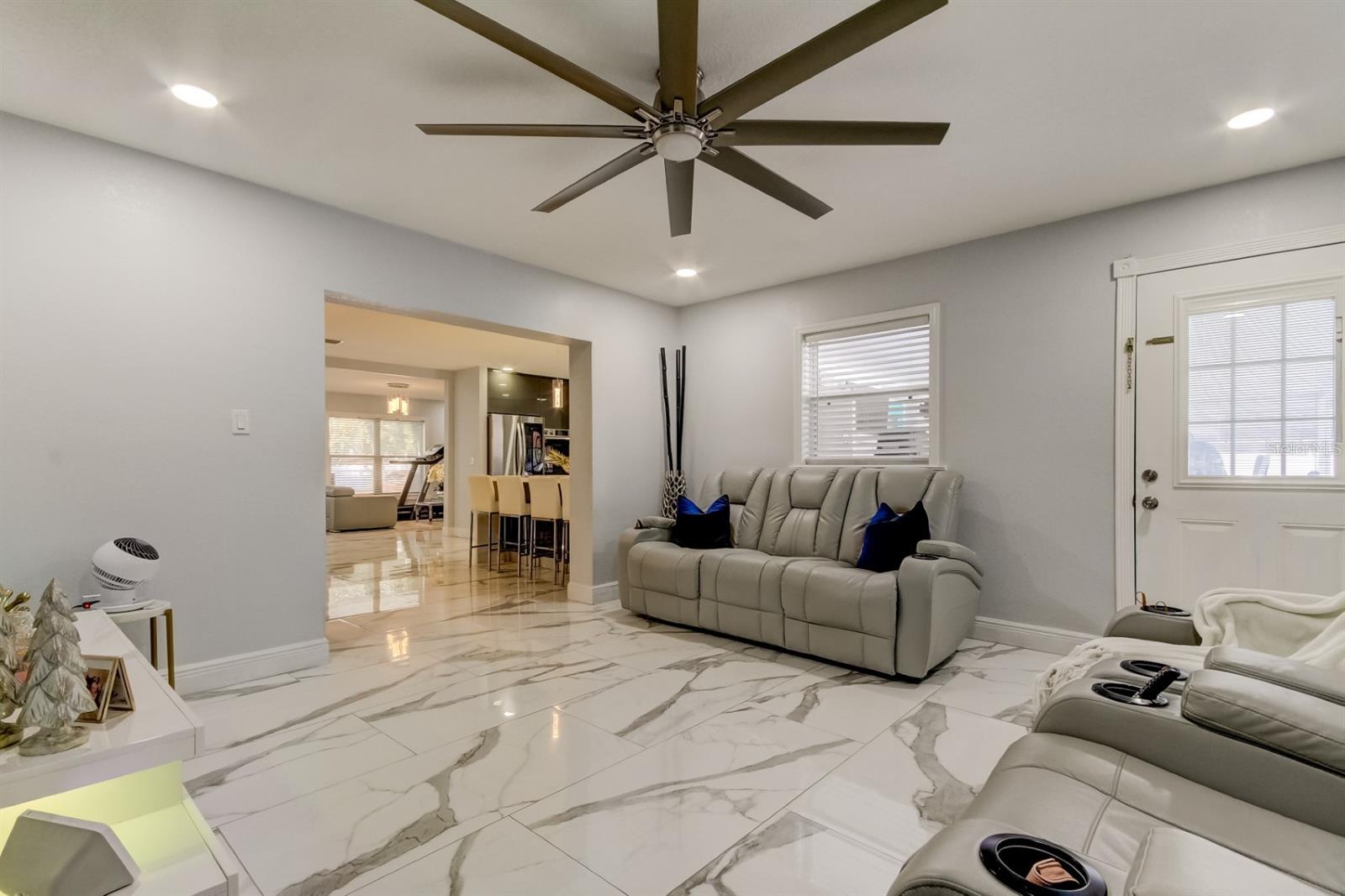 706 KINGSWOOD LOOP, BRANDON, FL, 33511