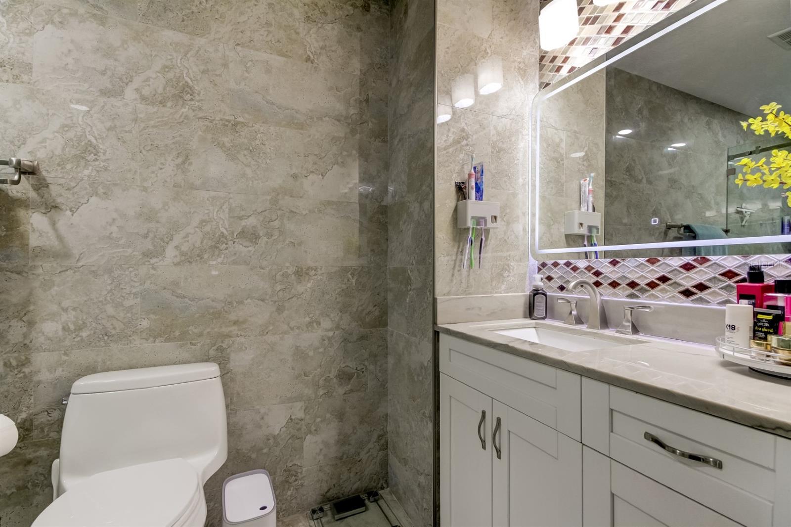 706 KINGSWOOD LOOP, BRANDON, FL, 33511