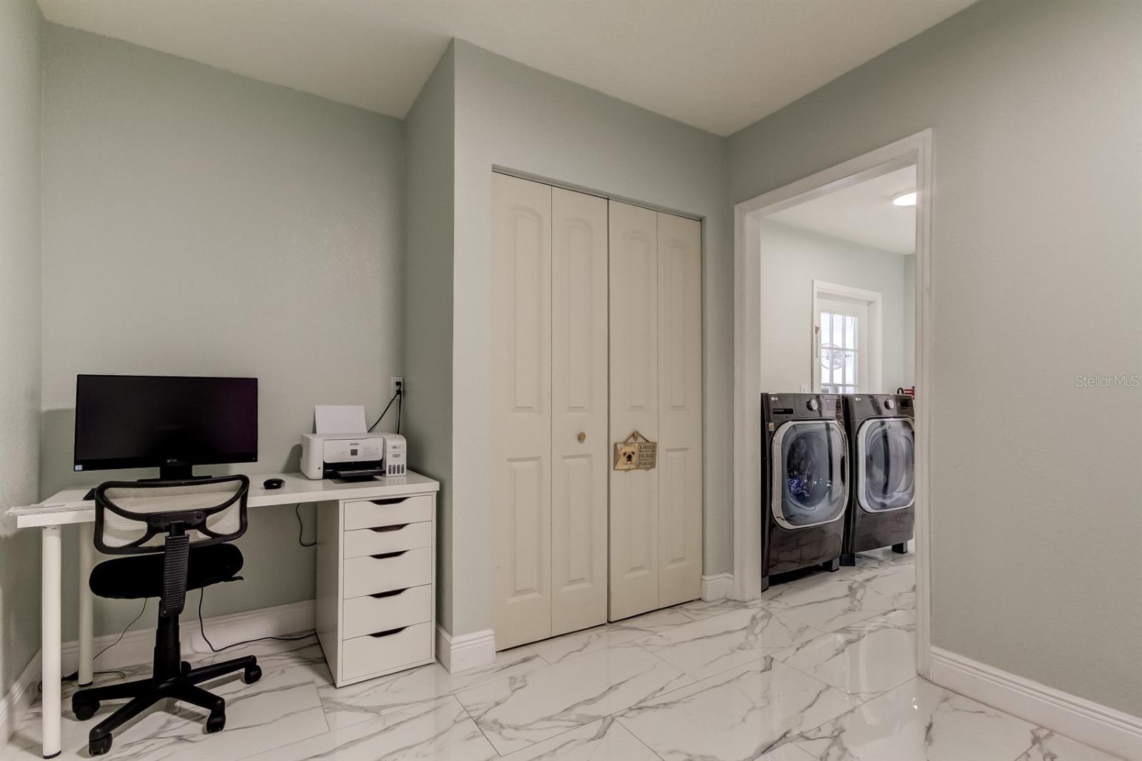 706 KINGSWOOD LOOP, BRANDON, FL, 33511