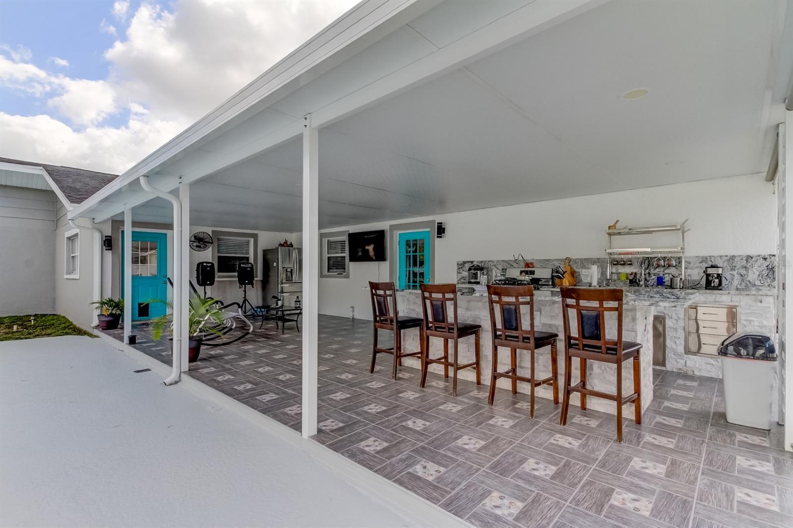 706 KINGSWOOD LOOP, BRANDON, FL, 33511