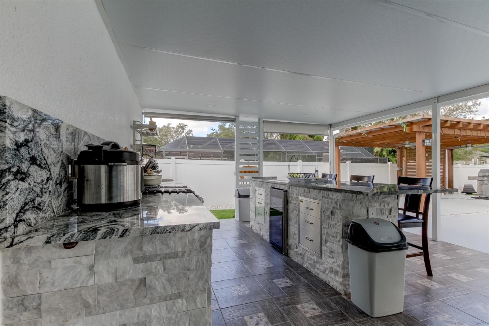 706 KINGSWOOD LOOP, BRANDON, FL, 33511