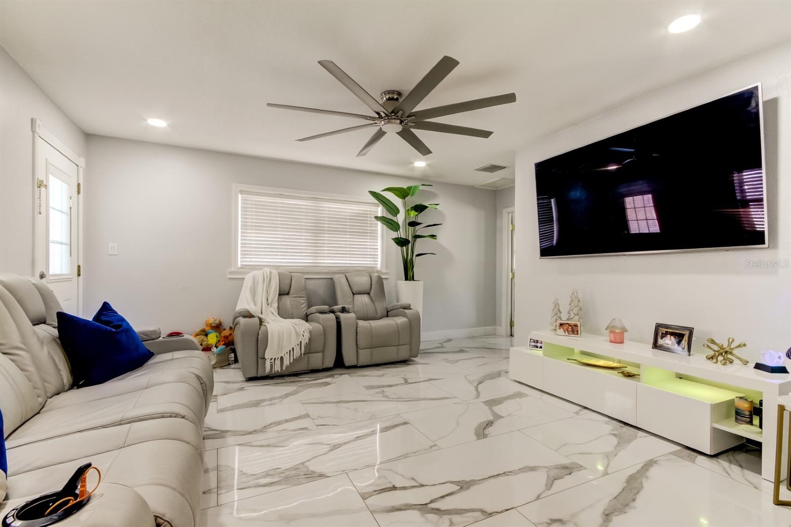 706 KINGSWOOD LOOP, BRANDON, FL, 33511