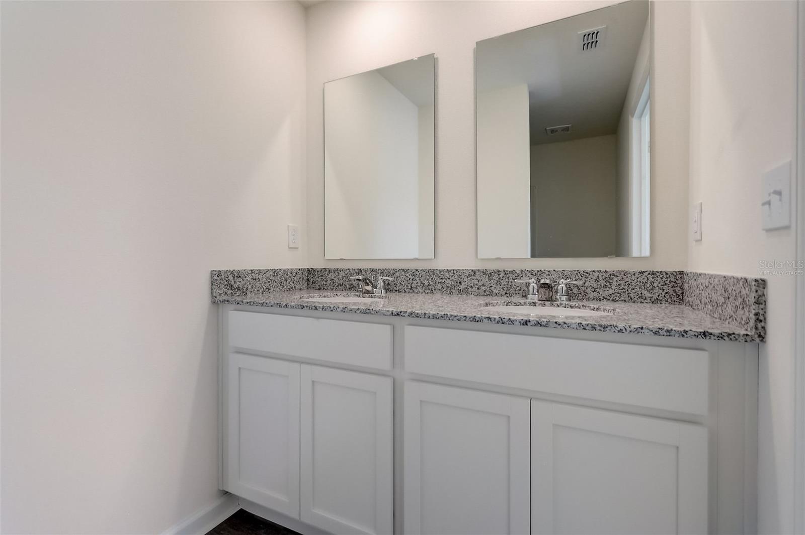 2347 OKLAHOMA DR, SUMTERVILLE, FL, 33585