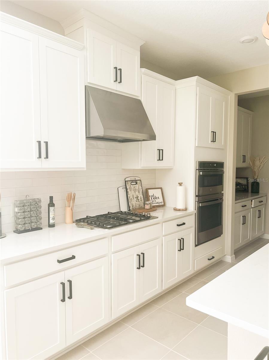 5684 BLUE REEF PLACE, NOKOMIS, FL, 34275