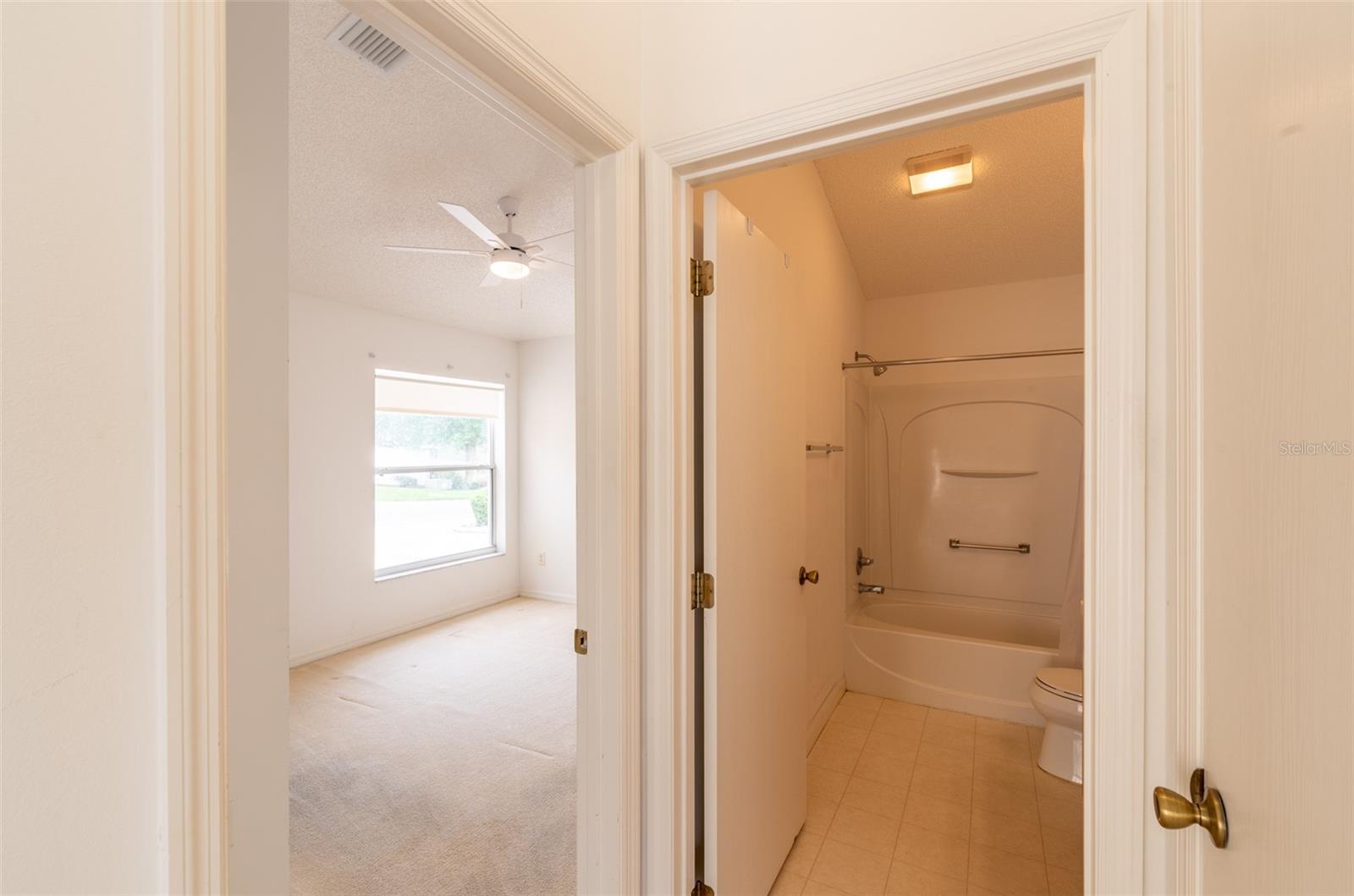 17174 SE 76TH CALEDONIA TER, THE VILLAGES, FL, 32162