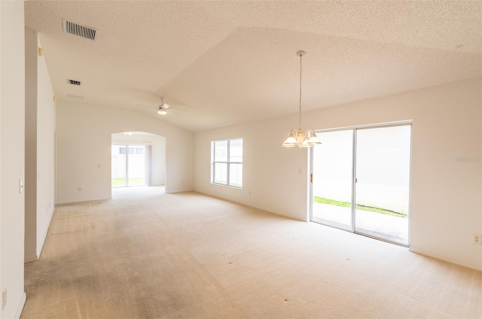 17174 SE 76TH CALEDONIA TER, THE VILLAGES, FL, 32162