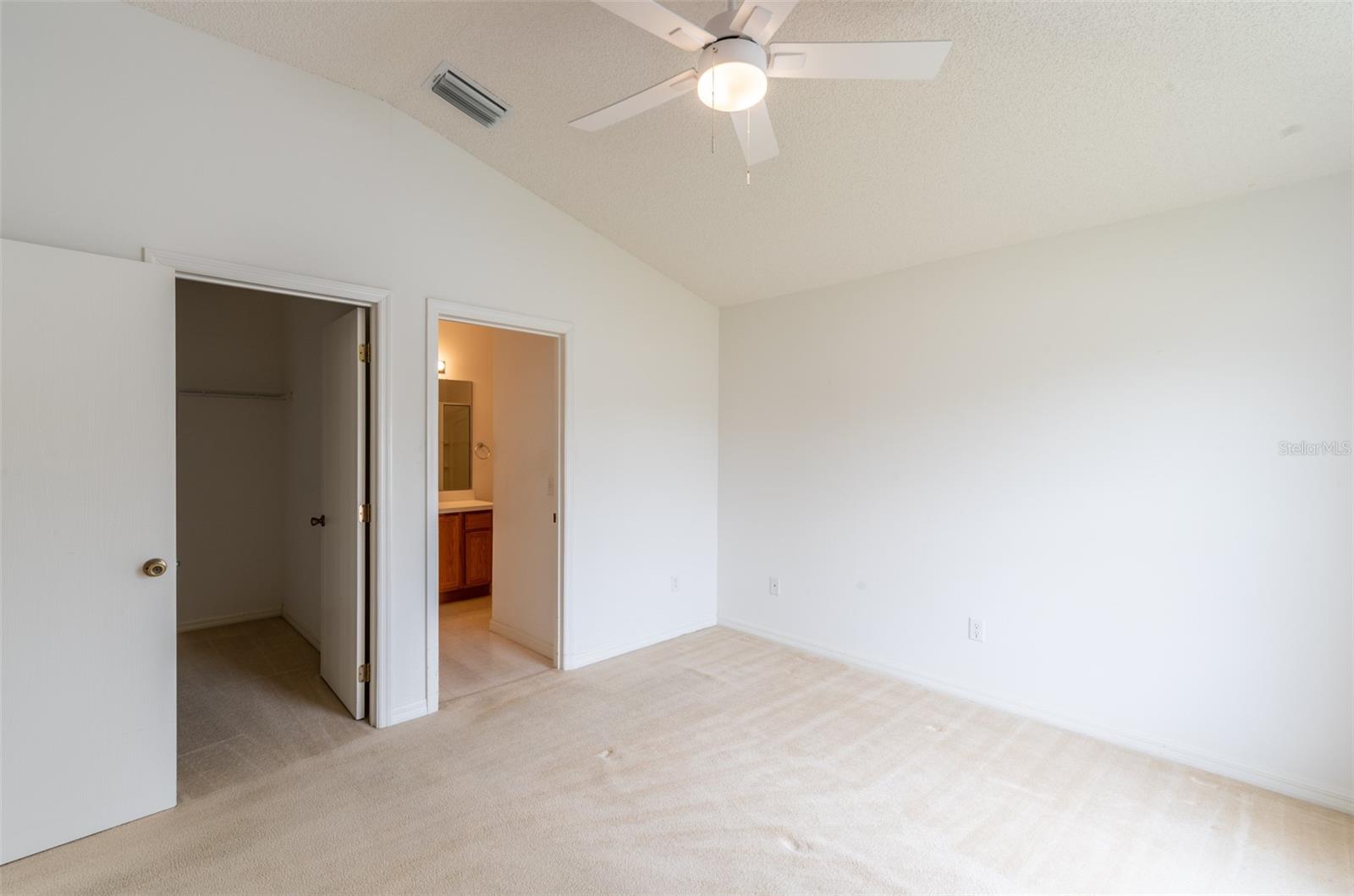 17174 SE 76TH CALEDONIA TER, THE VILLAGES, FL, 32162