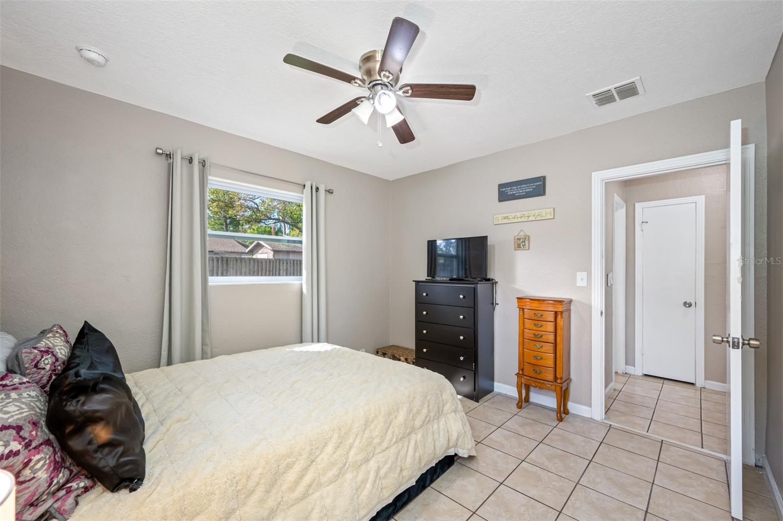 1411 PINEBROOK DR, CLEARWATER, FL, 33755