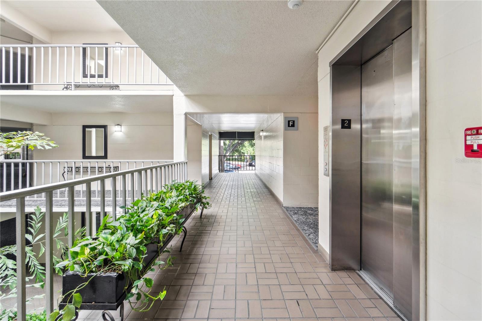 3325 BAYSHORE BLVD #B27, TAMPA, FL, 33629