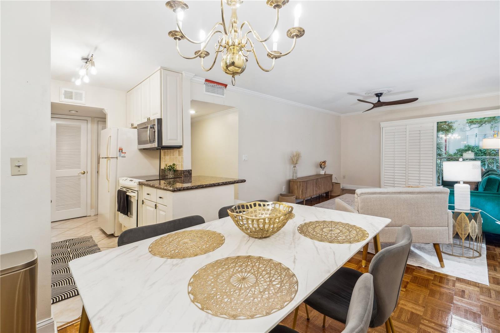 3325 BAYSHORE BLVD #B27, TAMPA, FL, 33629