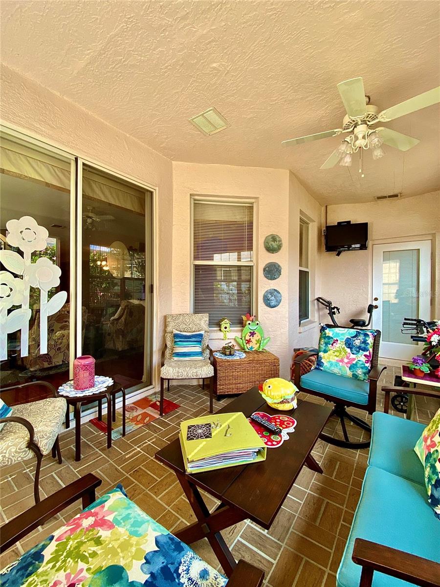 30442 LETTINGWELL CIR, WESLEY CHAPEL, FL, 33543