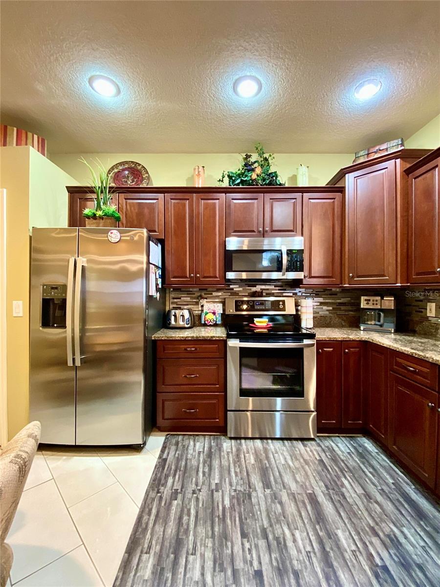 30442 LETTINGWELL CIR, WESLEY CHAPEL, FL, 33543