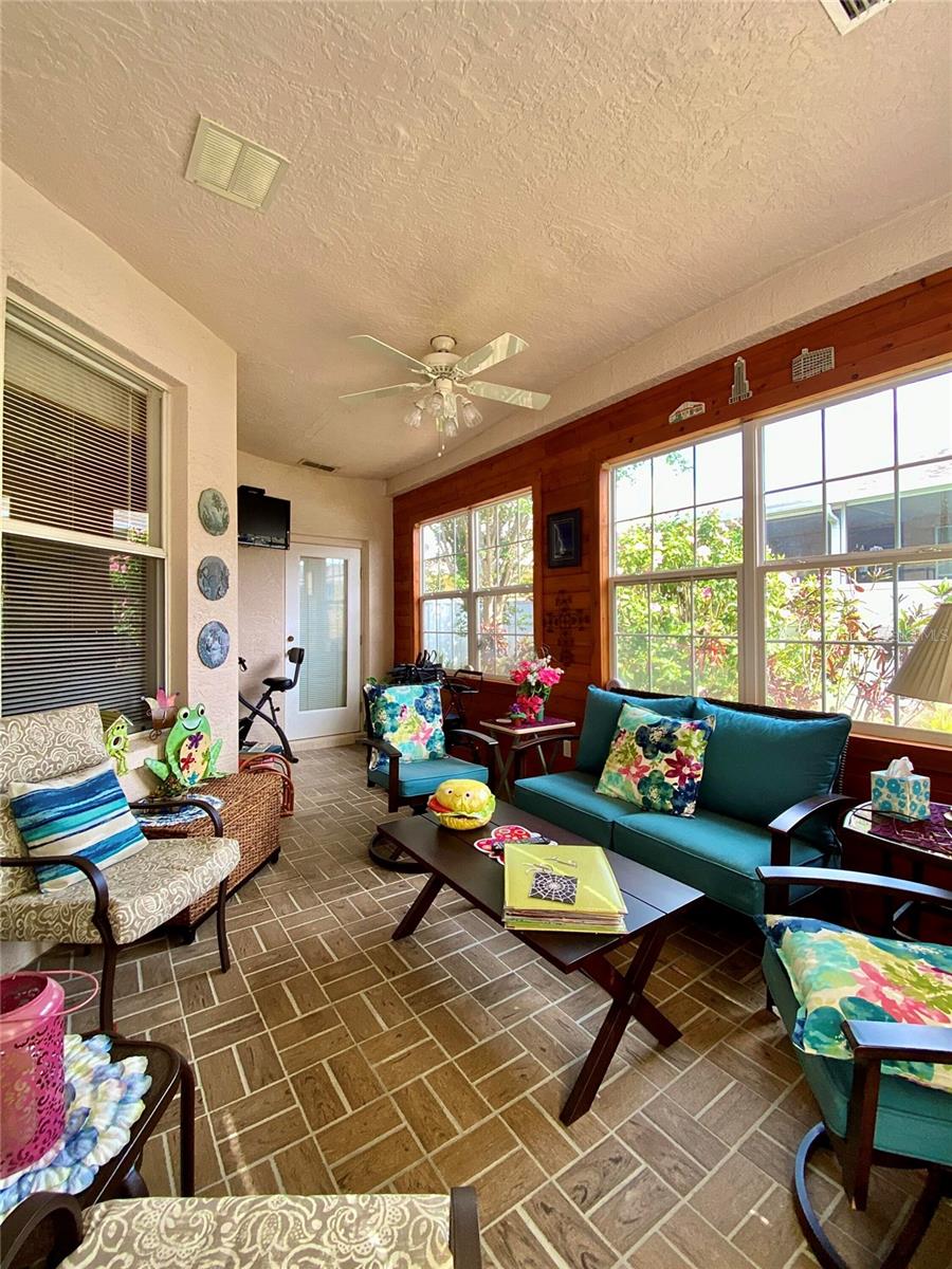 30442 LETTINGWELL CIR, WESLEY CHAPEL, FL, 33543