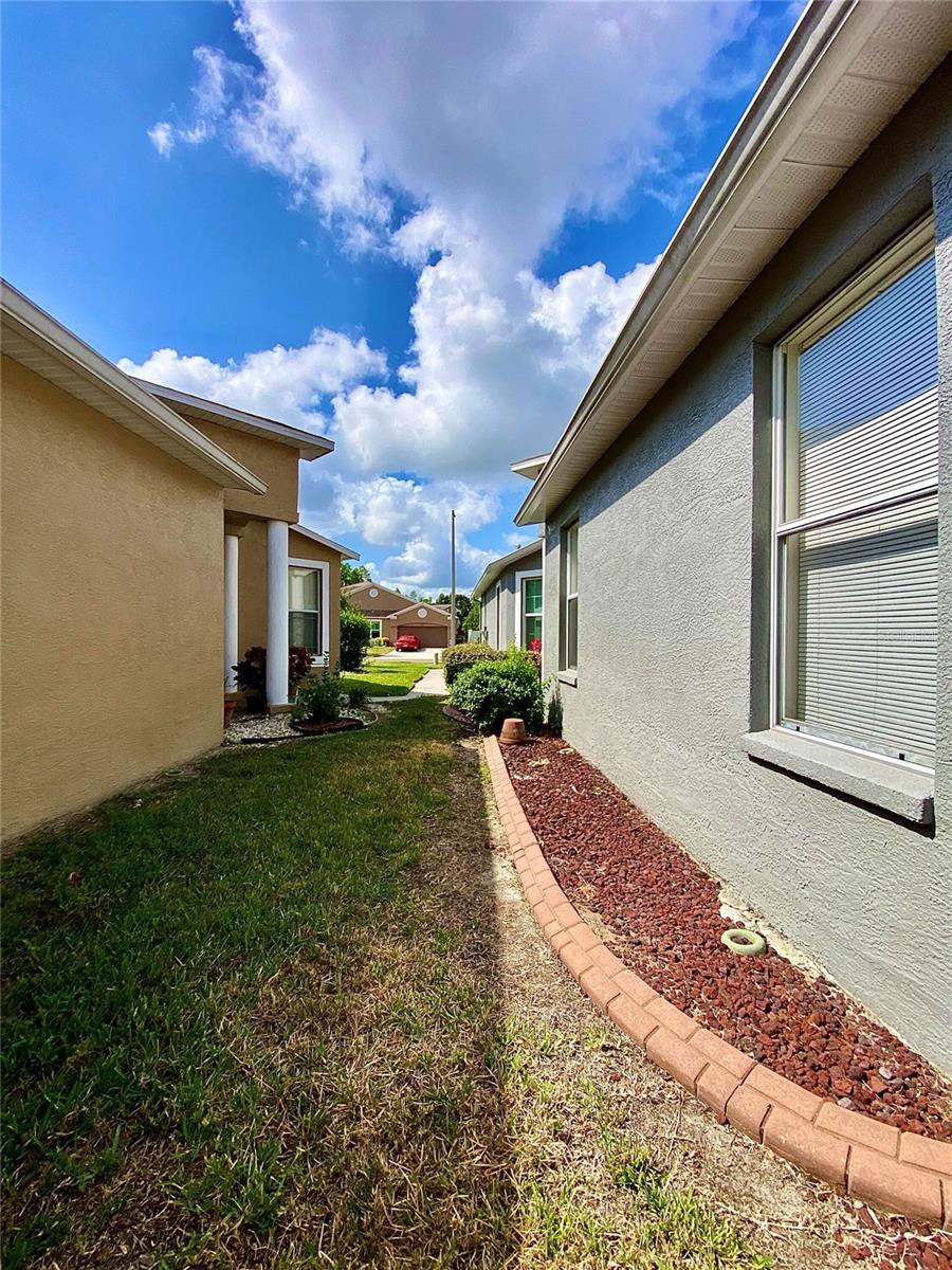 30442 LETTINGWELL CIR, WESLEY CHAPEL, FL, 33543