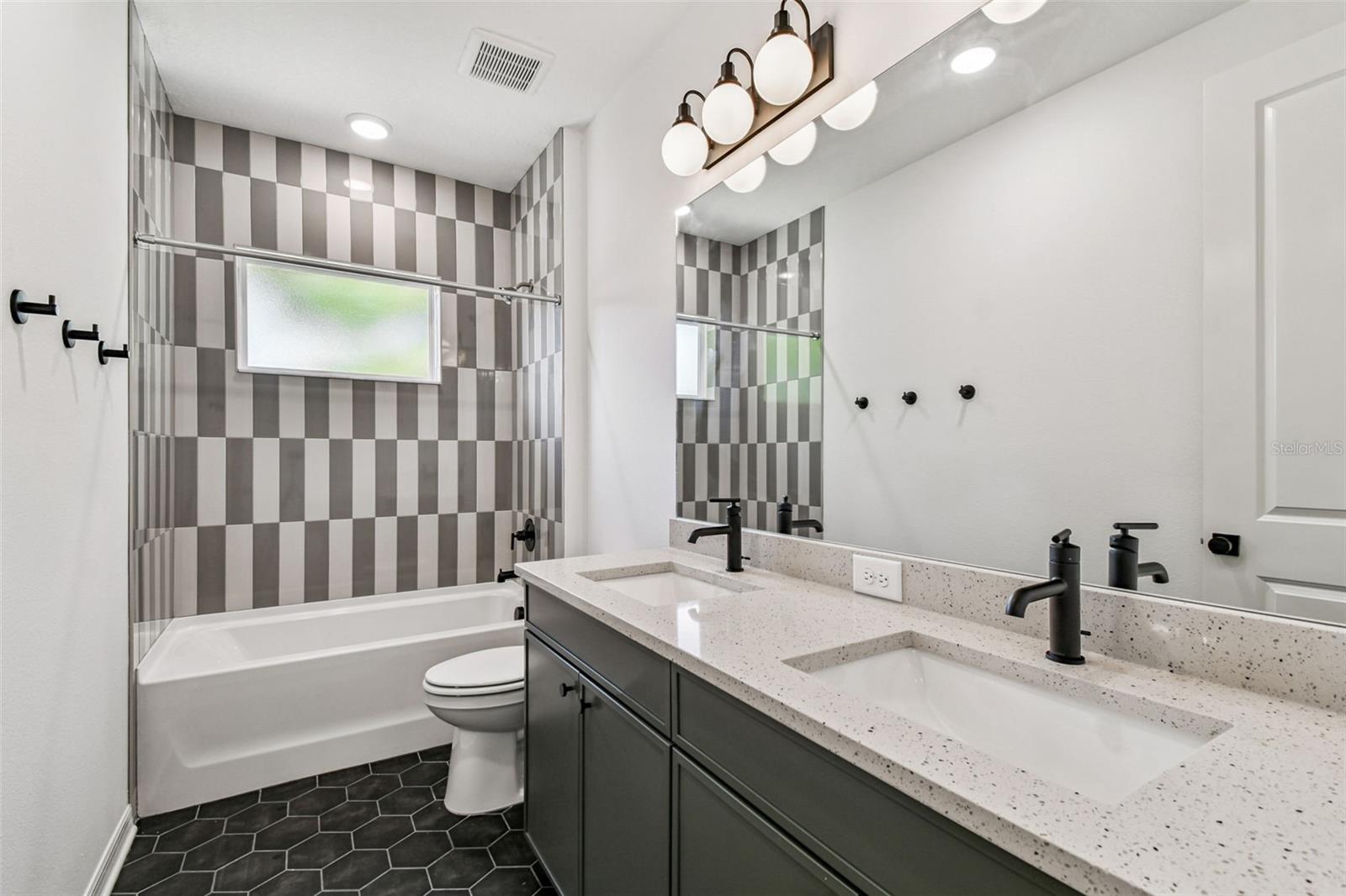 3113 W NASSAU ST, TAMPA, FL, 33607